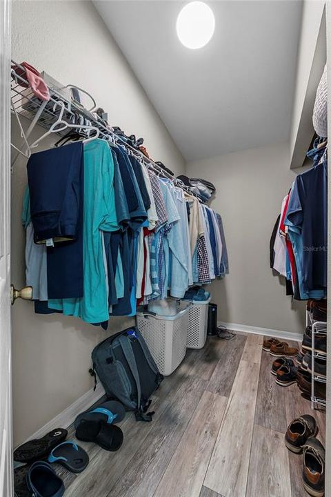 En Venta: $265,000 (3 camas, 2 baños, 1832 Pies cuadrados)