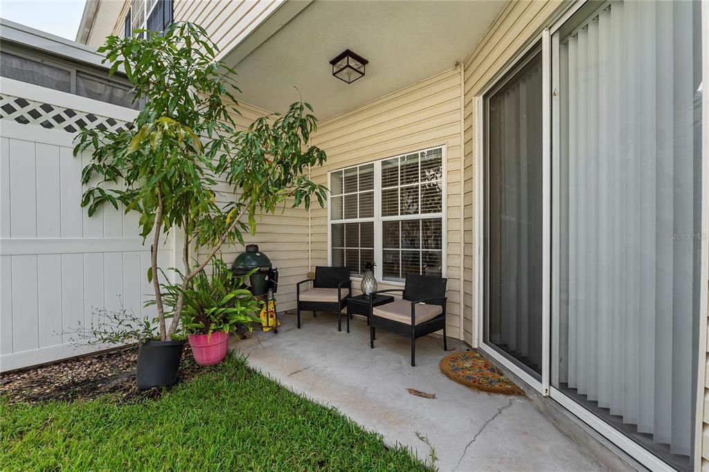 En Venta: $265,000 (3 camas, 2 baños, 1832 Pies cuadrados)