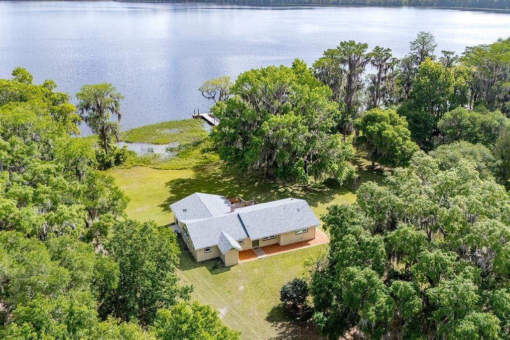 На продажу: $400,000 (3 спален, 1 ванн, 1552 Квадратных фут)