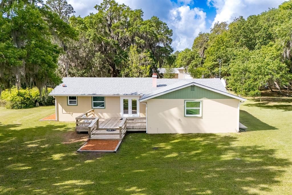 На продажу: $400,000 (3 спален, 1 ванн, 1552 Квадратных фут)