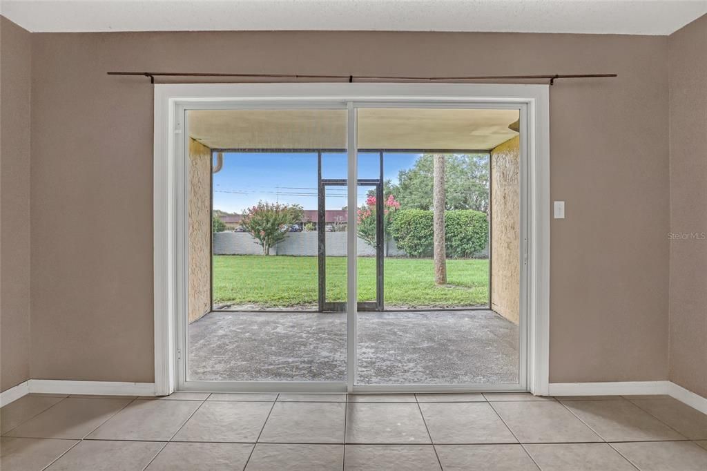 For Sale: $150,000 (2 beds, 2 baths, 1205 Square Feet)