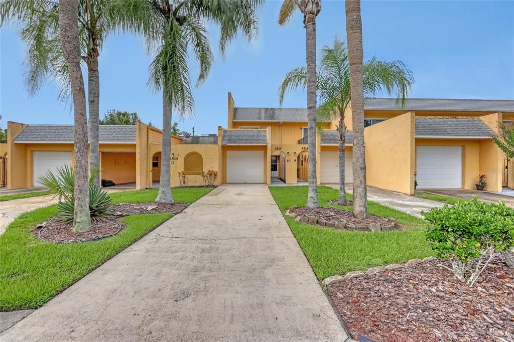 For Sale: $150,000 (2 beds, 2 baths, 1205 Square Feet)