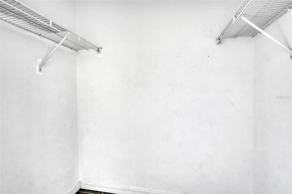 For Sale: $150,000 (2 beds, 2 baths, 1205 Square Feet)