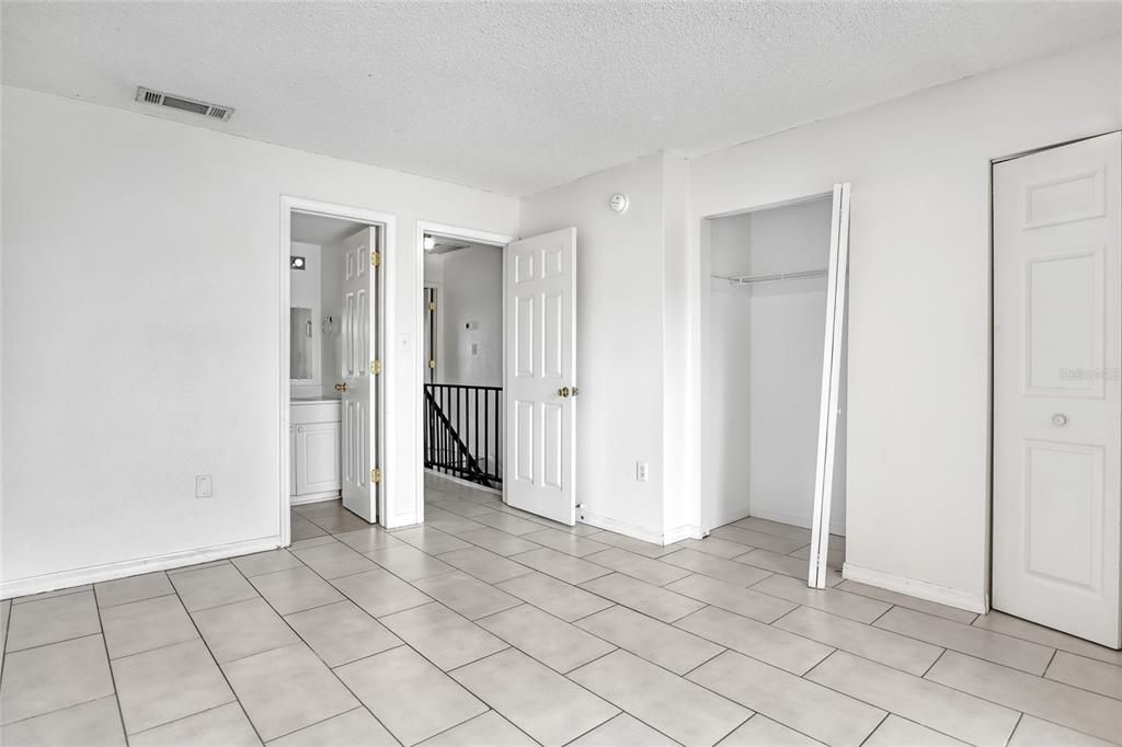 For Sale: $150,000 (2 beds, 2 baths, 1205 Square Feet)