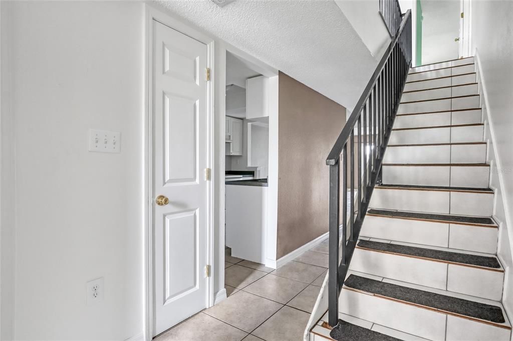 For Sale: $150,000 (2 beds, 2 baths, 1205 Square Feet)