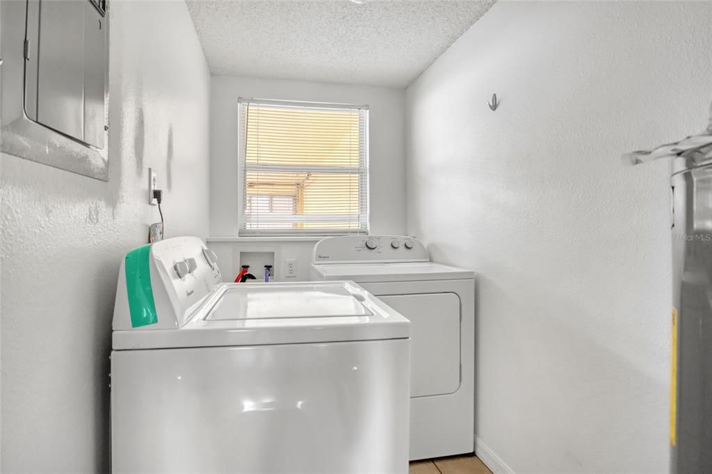 For Sale: $150,000 (2 beds, 2 baths, 1205 Square Feet)