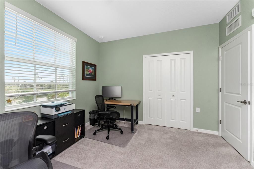 待售: $264,900 (3 贝兹, 2 浴室, 1407 平方英尺)