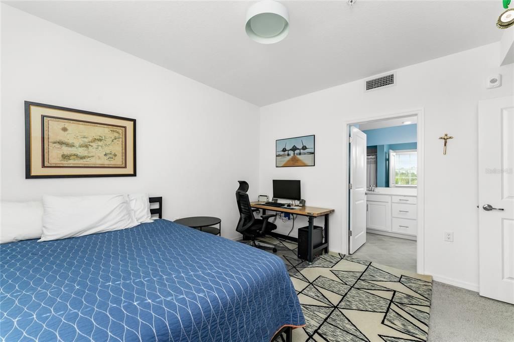 待售: $264,900 (3 贝兹, 2 浴室, 1407 平方英尺)