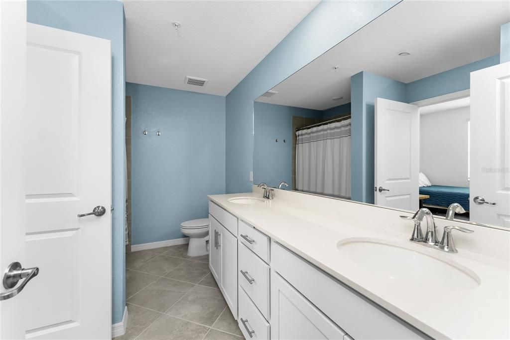 待售: $264,900 (3 贝兹, 2 浴室, 1407 平方英尺)