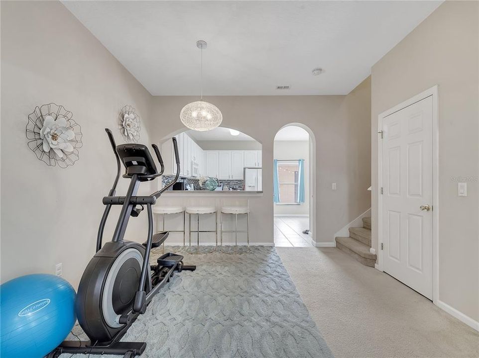 For Sale: $339,999 (3 beds, 2 baths, 1472 Square Feet)