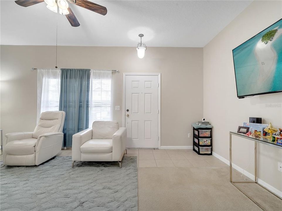 For Sale: $339,999 (3 beds, 2 baths, 1472 Square Feet)