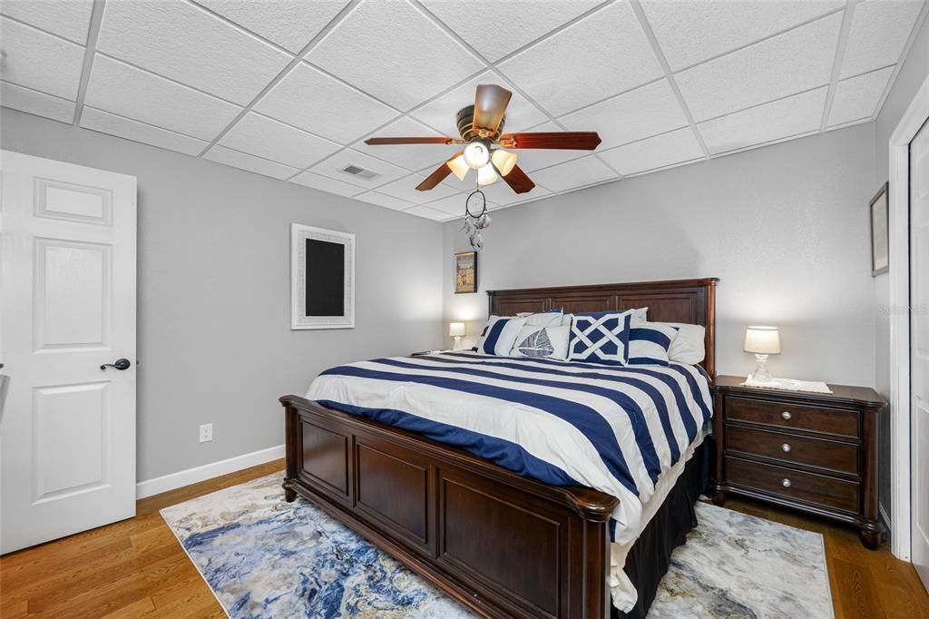 For Sale: $969,000 (5 beds, 5 baths, 2850 Square Feet)