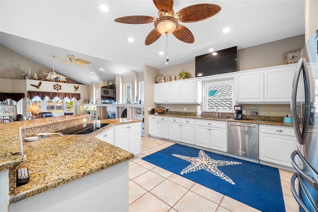 For Sale: $969,000 (5 beds, 5 baths, 2850 Square Feet)