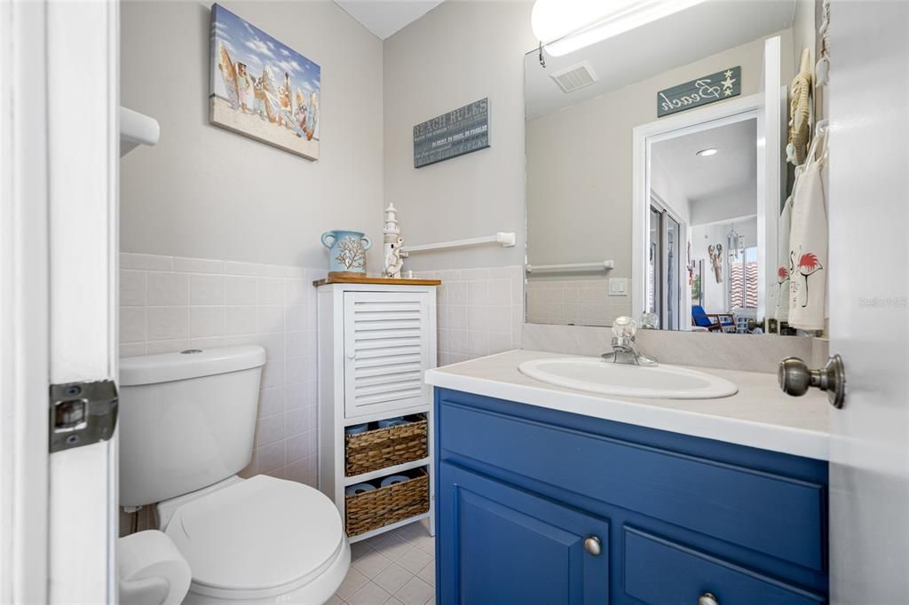 For Sale: $969,000 (5 beds, 5 baths, 2850 Square Feet)