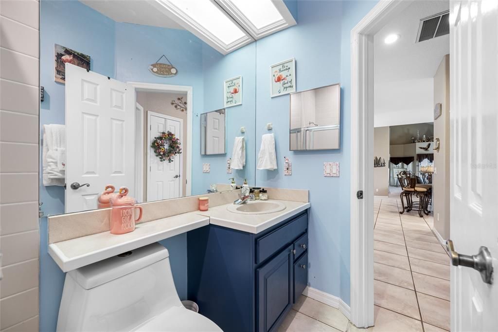 For Sale: $969,000 (5 beds, 5 baths, 2850 Square Feet)