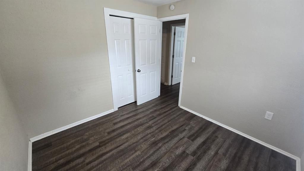 Active With Contract: $299,900 (5 beds, 2 baths, 1595 Square Feet)