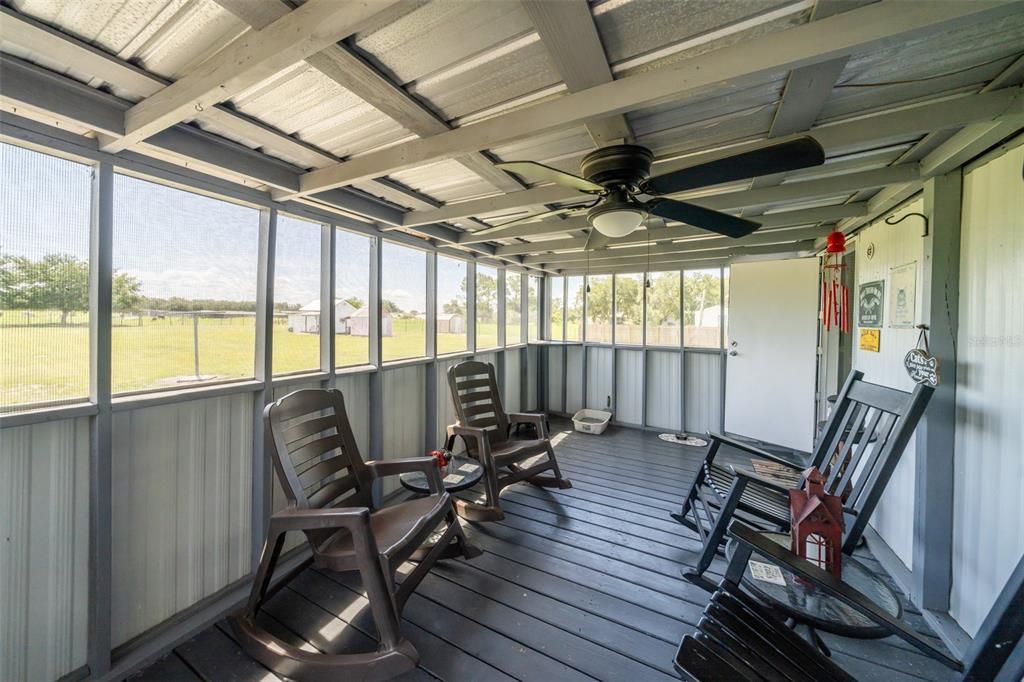 En Venta: $159,900 (2 camas, 2 baños, 784 Pies cuadrados)