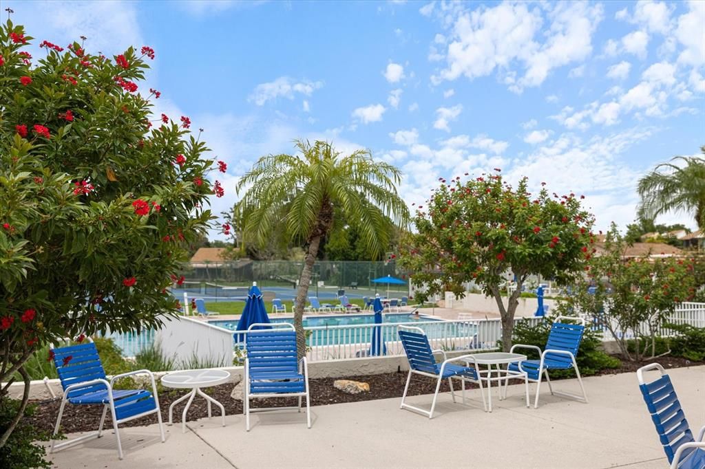 For Rent: $2,300 (1 beds, 1 baths, 633 Square Feet)