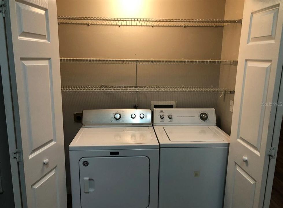 For Rent: $2,175 (3 beds, 2 baths, 1450 Square Feet)