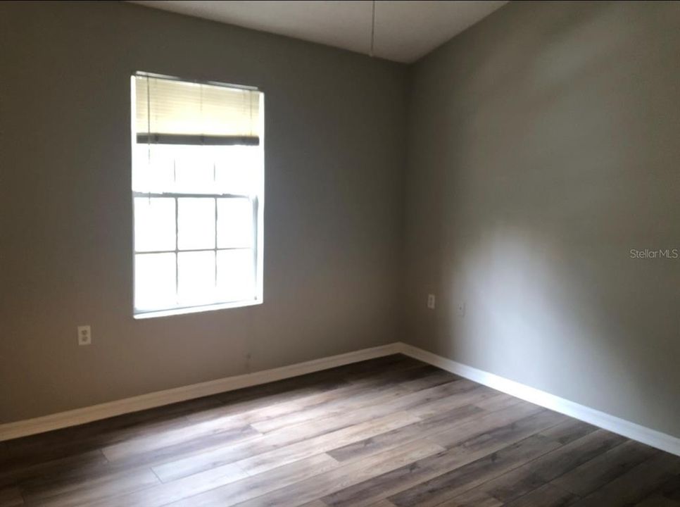 For Rent: $2,175 (3 beds, 2 baths, 1450 Square Feet)