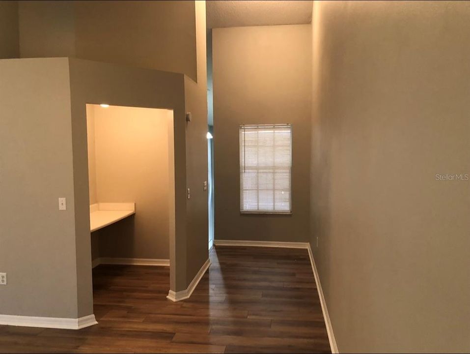 For Rent: $2,175 (3 beds, 2 baths, 1450 Square Feet)