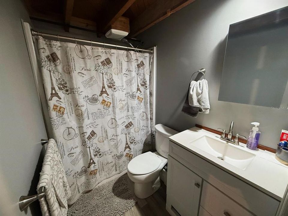 待售: $549,900 (4 贝兹, 3 浴室, 2375 平方英尺)