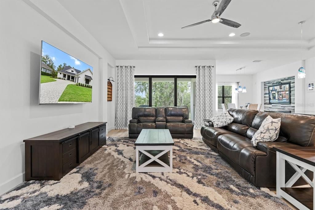 For Sale: $839,900 (4 beds, 3 baths, 2760 Square Feet)