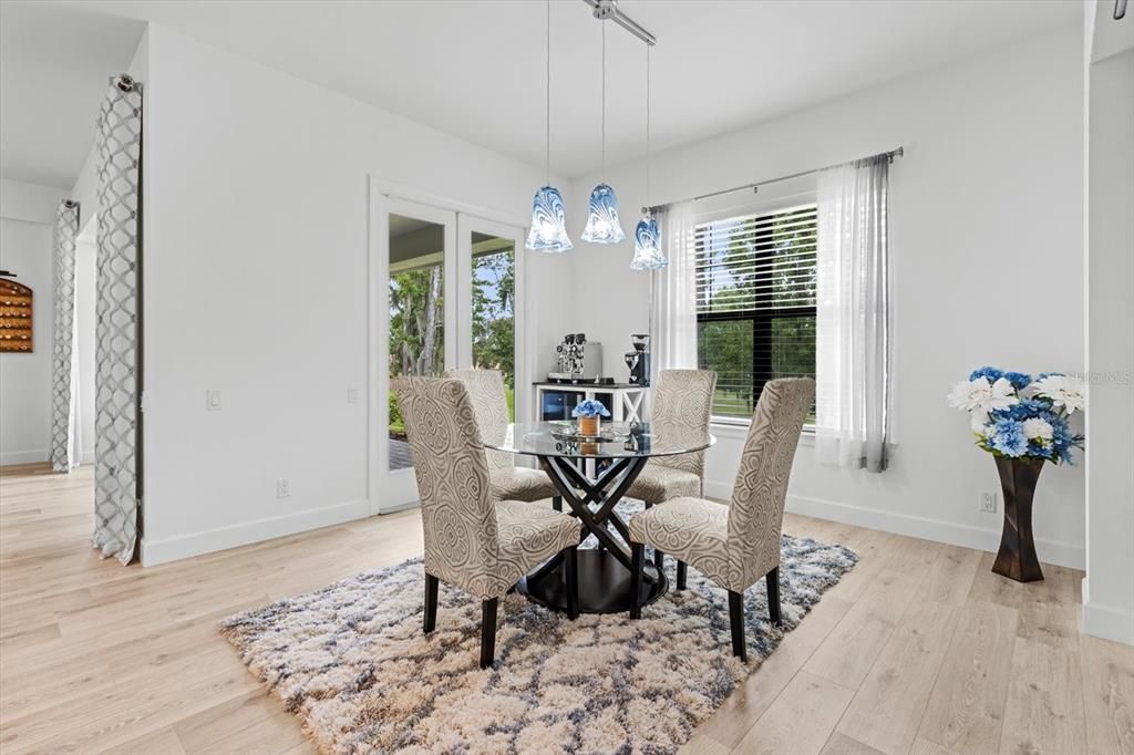 For Sale: $839,900 (4 beds, 3 baths, 2760 Square Feet)