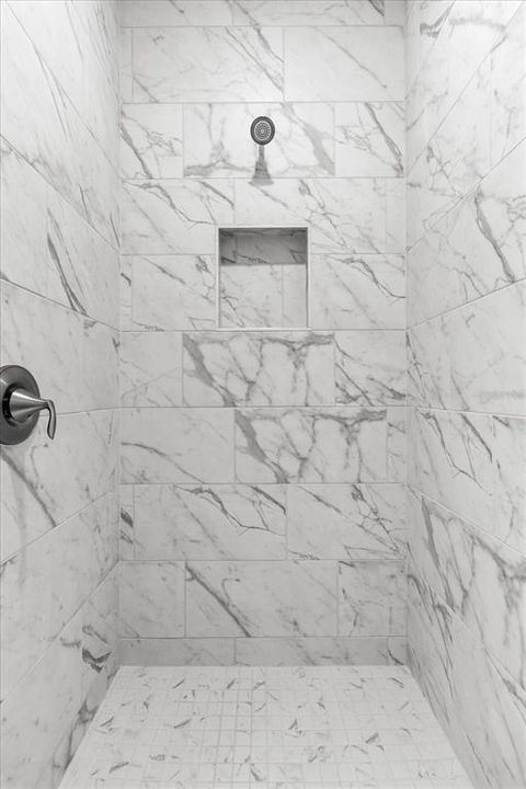 For Sale: $839,900 (4 beds, 3 baths, 2760 Square Feet)