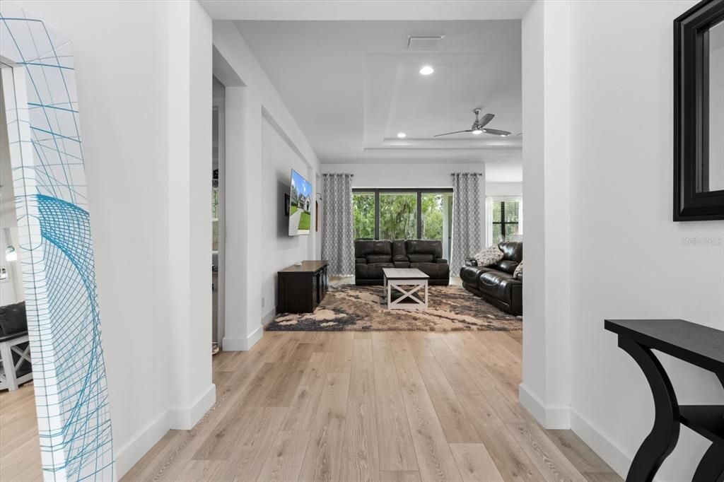 For Sale: $839,900 (4 beds, 3 baths, 2760 Square Feet)