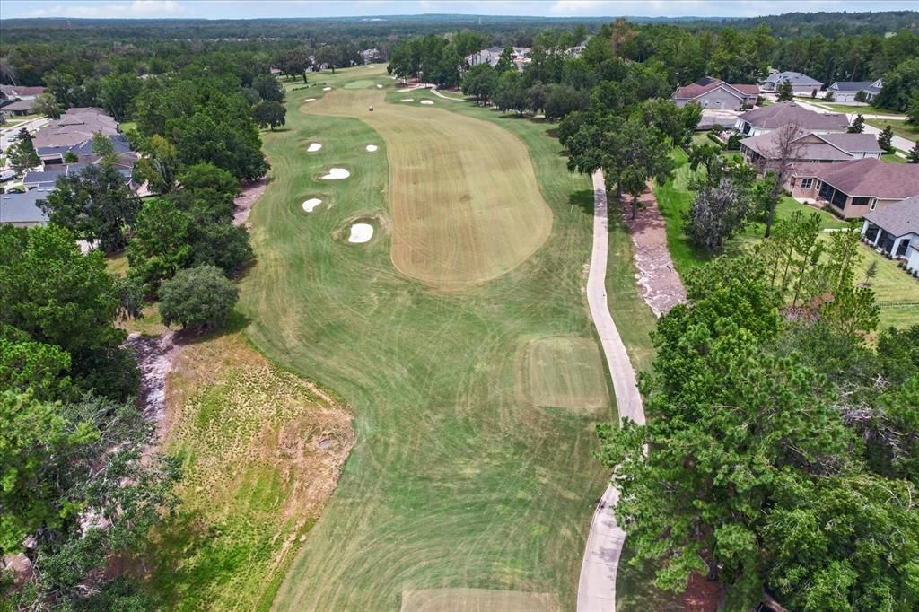 For Sale: $839,900 (4 beds, 3 baths, 2760 Square Feet)