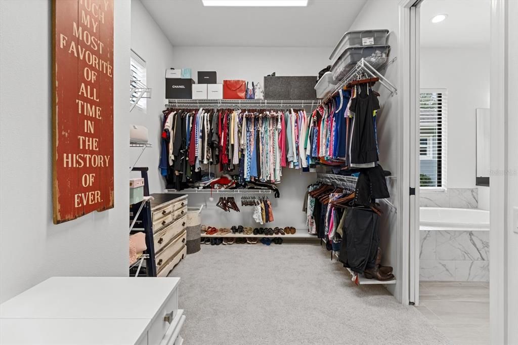 For Sale: $839,900 (4 beds, 3 baths, 2760 Square Feet)