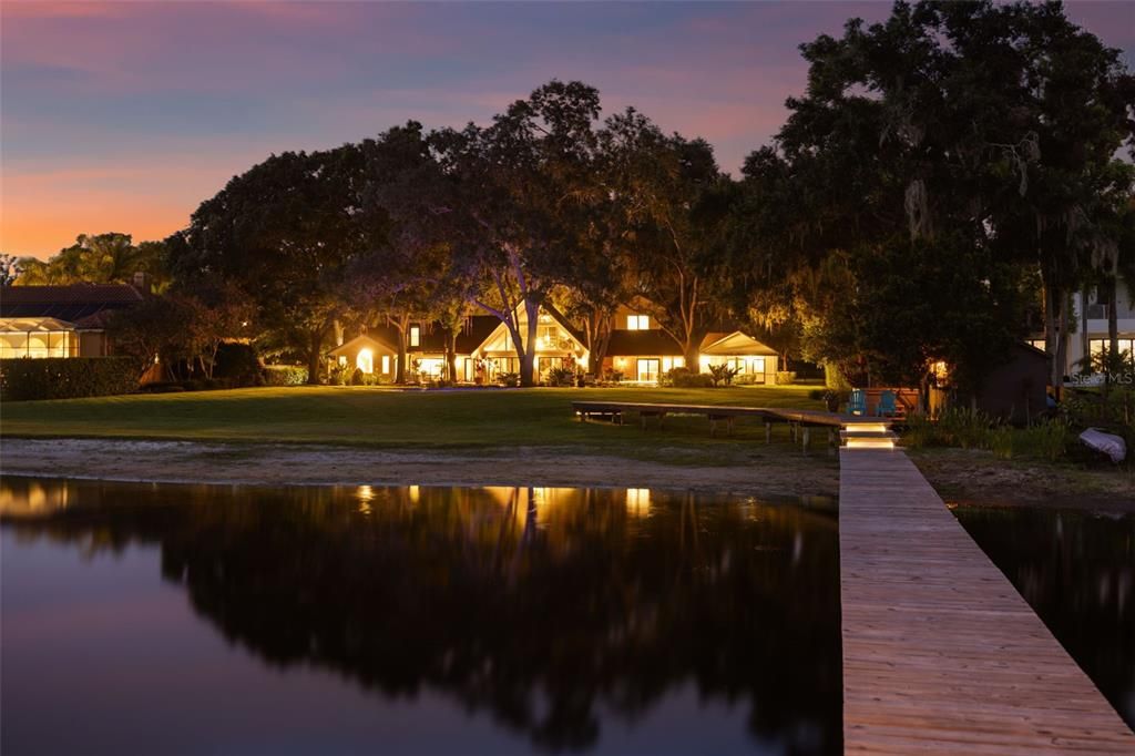 Active With Contract: $2,875,000 (6 beds, 5 baths, 6209 Square Feet)