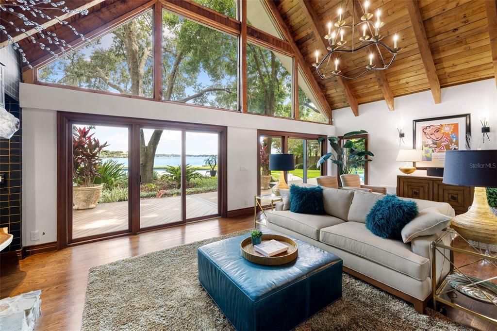 Active With Contract: $2,875,000 (6 beds, 5 baths, 6209 Square Feet)