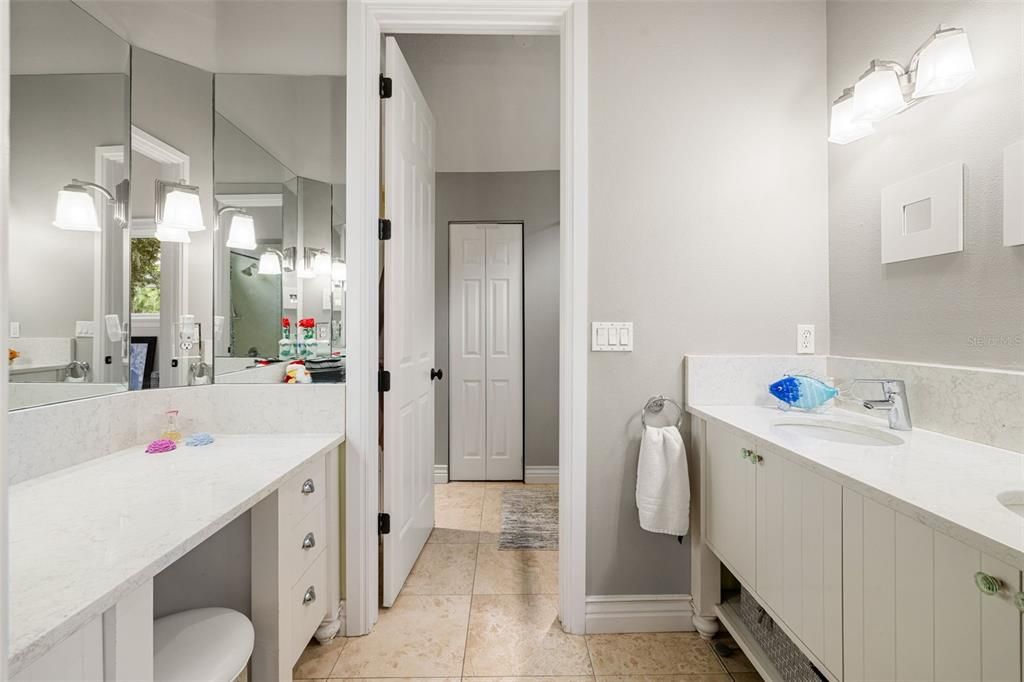 Active With Contract: $2,875,000 (6 beds, 5 baths, 6209 Square Feet)