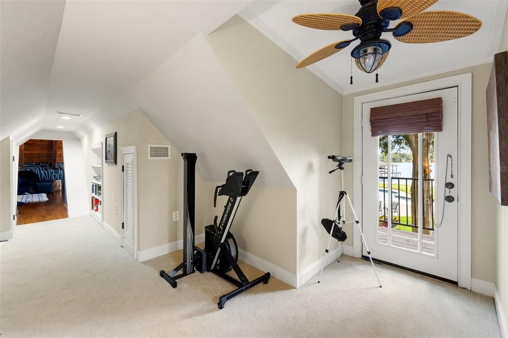 Active With Contract: $2,875,000 (6 beds, 5 baths, 6209 Square Feet)