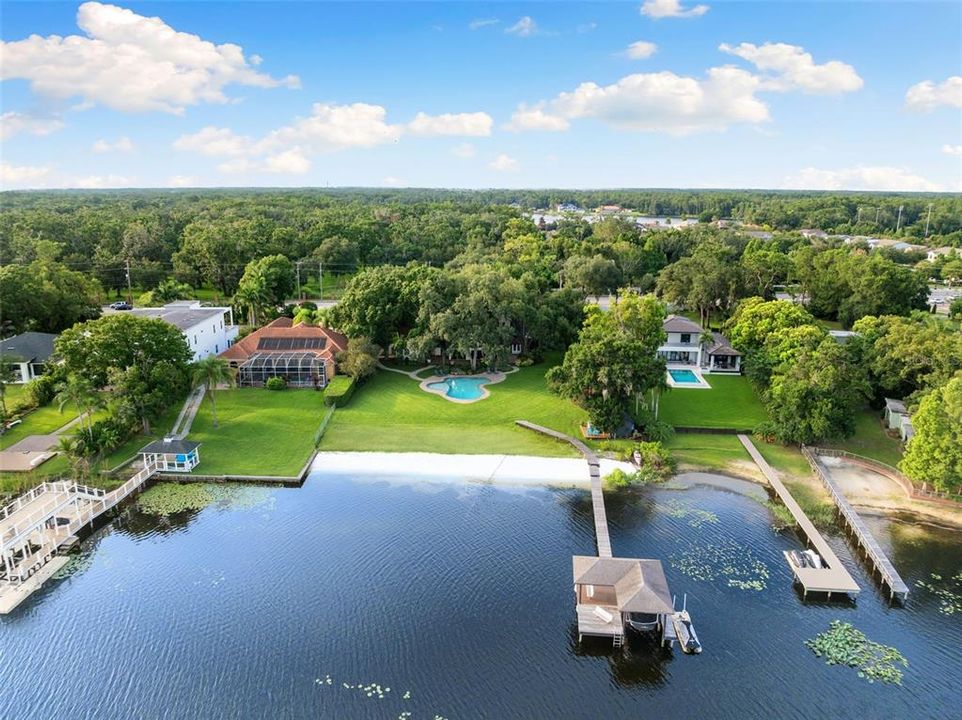 Active With Contract: $2,875,000 (6 beds, 5 baths, 6209 Square Feet)