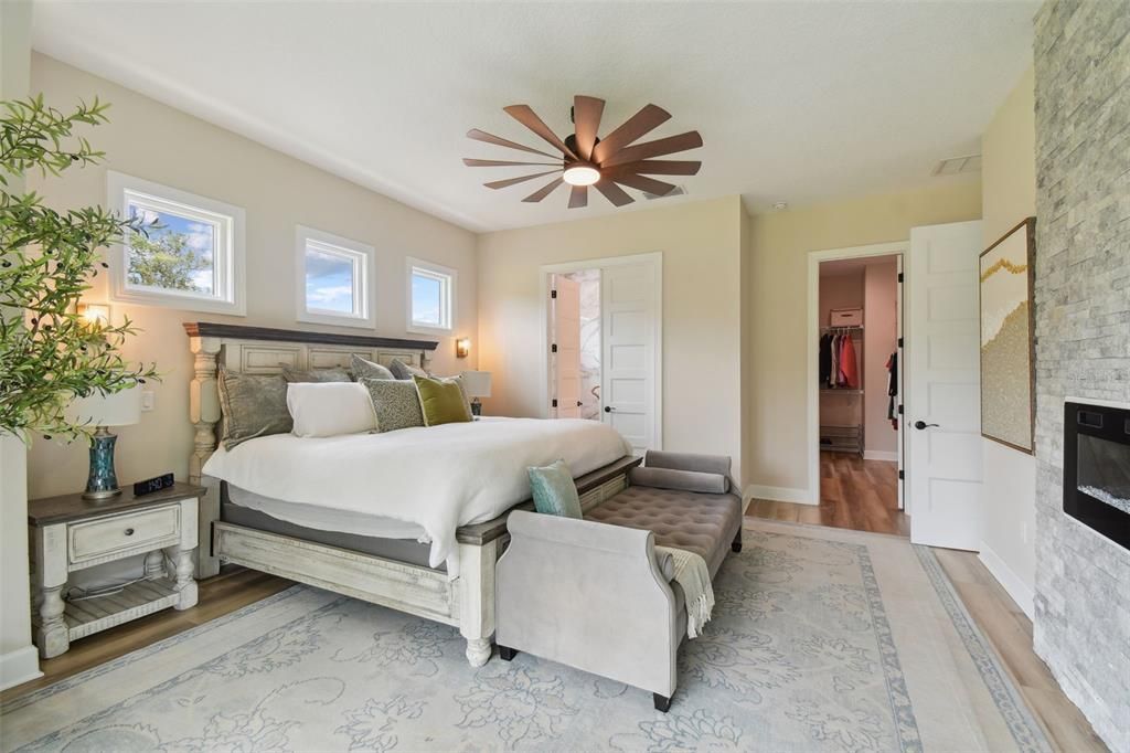 На продажу: $2,250,000 (5 спален, 5 ванн, 4571 Квадратных фут)