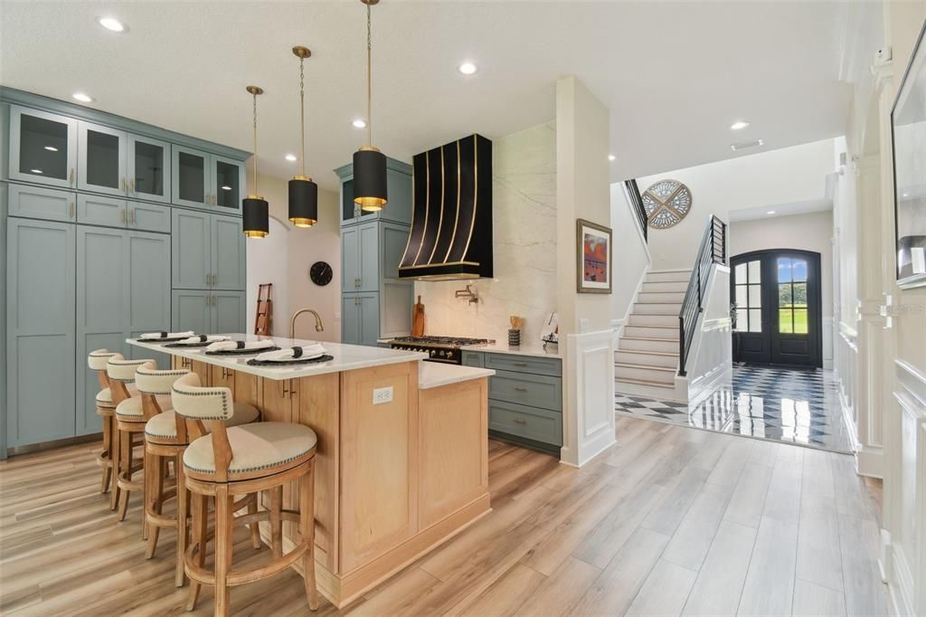 На продажу: $2,250,000 (5 спален, 5 ванн, 4571 Квадратных фут)