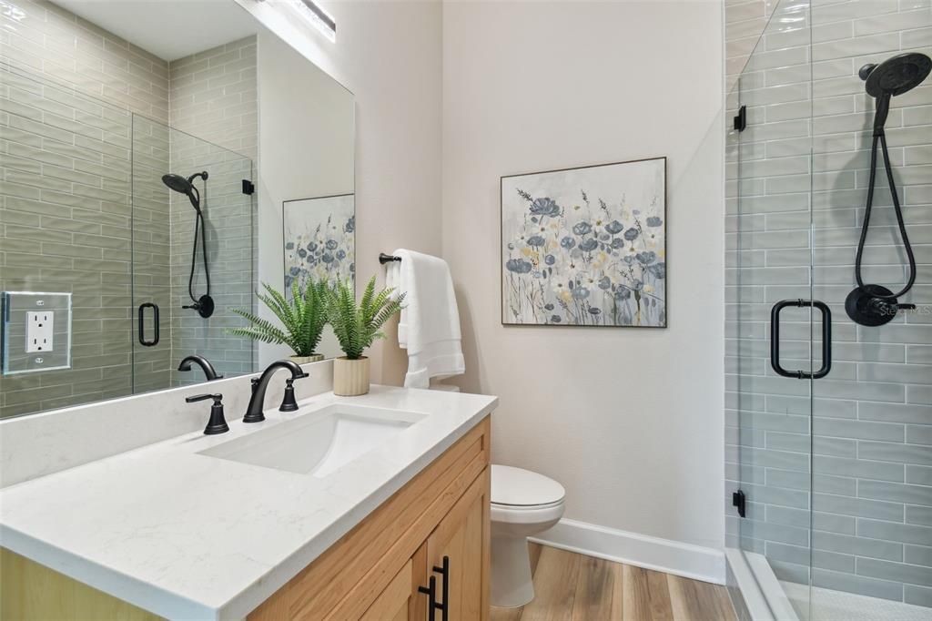 На продажу: $2,250,000 (5 спален, 5 ванн, 4571 Квадратных фут)