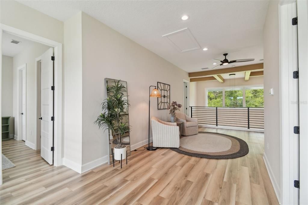 На продажу: $2,250,000 (5 спален, 5 ванн, 4571 Квадратных фут)