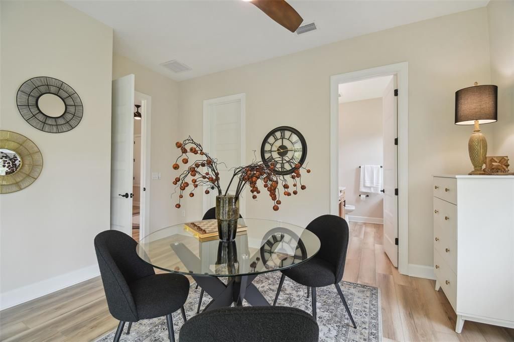 На продажу: $2,250,000 (5 спален, 5 ванн, 4571 Квадратных фут)