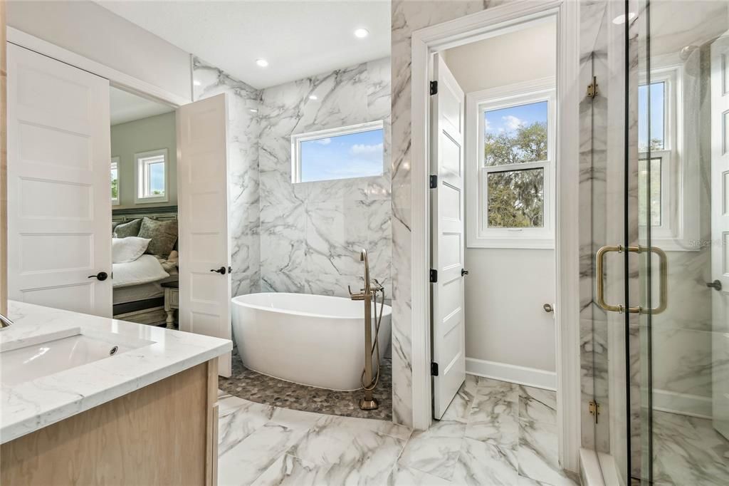 На продажу: $2,250,000 (5 спален, 5 ванн, 4571 Квадратных фут)