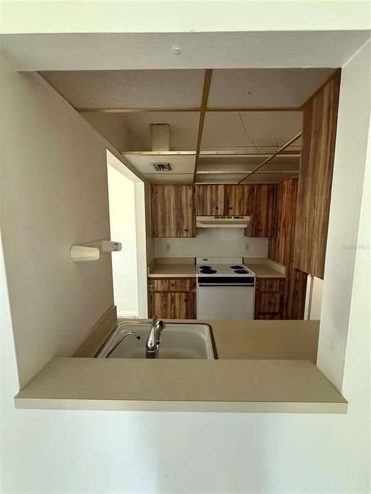 В аренду: $1,200 (2 спален, 1 ванн, 900 Квадратных фут)