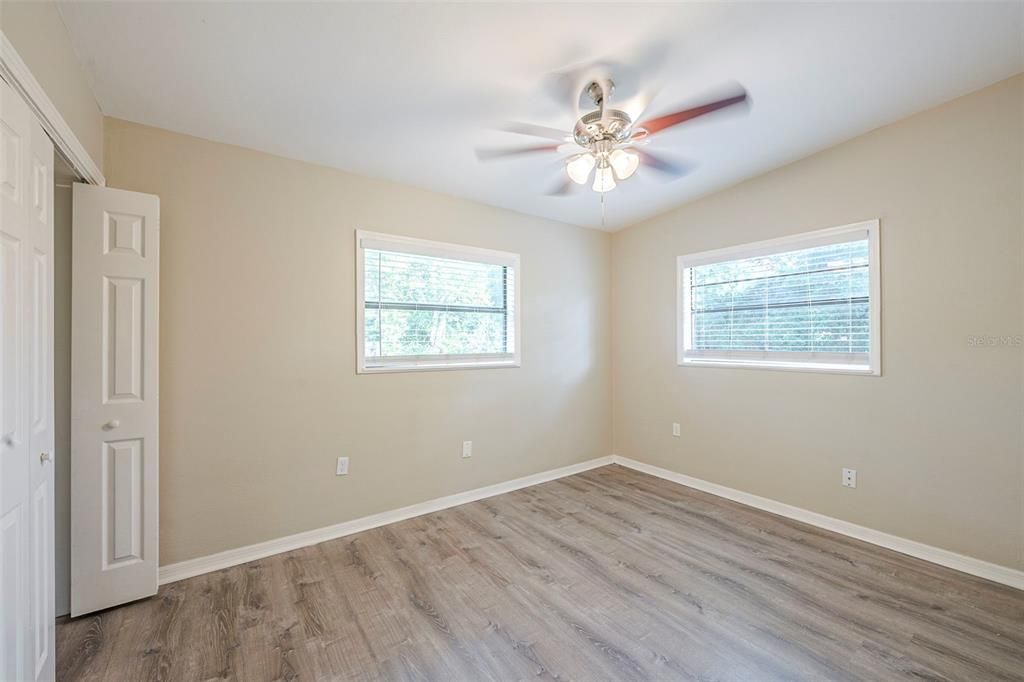 Activo con contrato: $195,000 (3 camas, 1 baños, 965 Pies cuadrados)