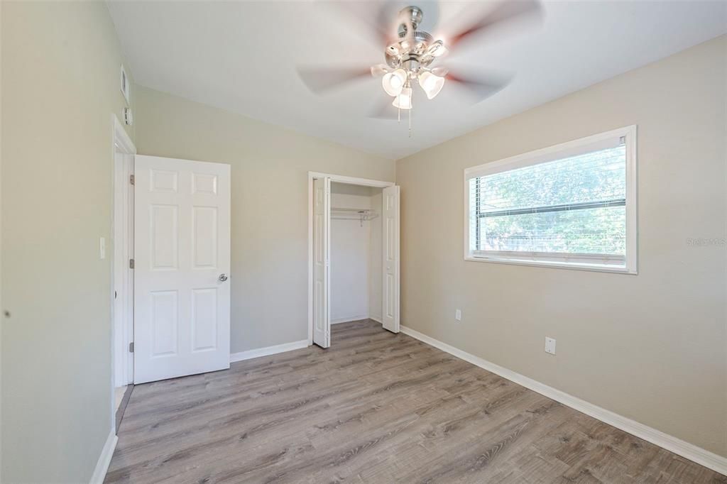 Activo con contrato: $195,000 (3 camas, 1 baños, 965 Pies cuadrados)