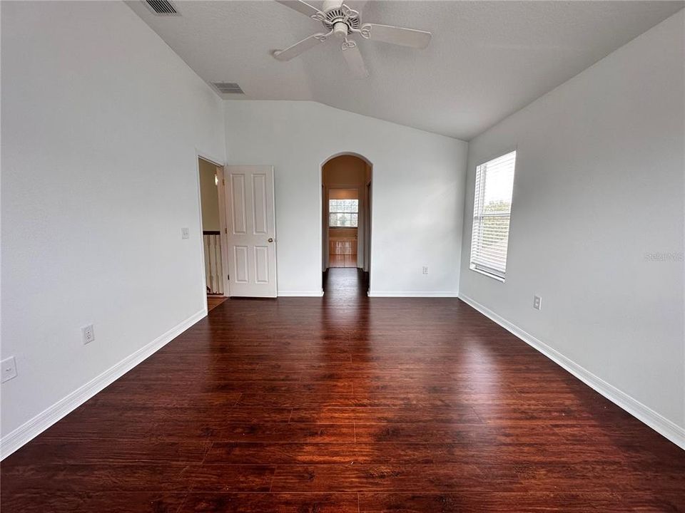 Active With Contract: $2,300 (4 beds, 2 baths, 2407 Square Feet)