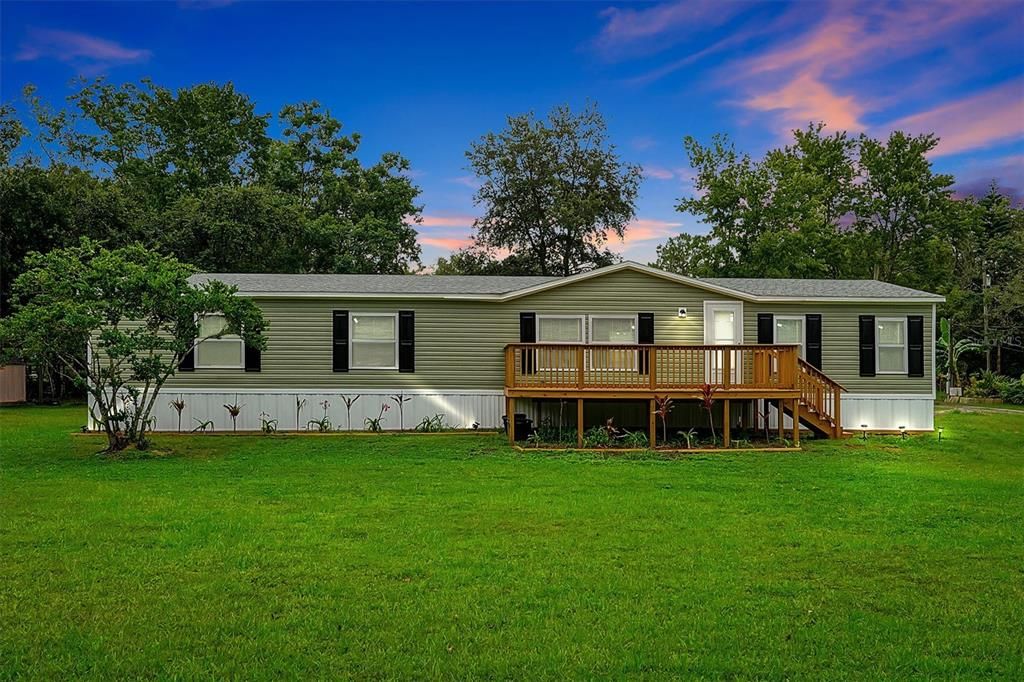 For Sale: $415,000 (4 beds, 2 baths, 1809 Square Feet)