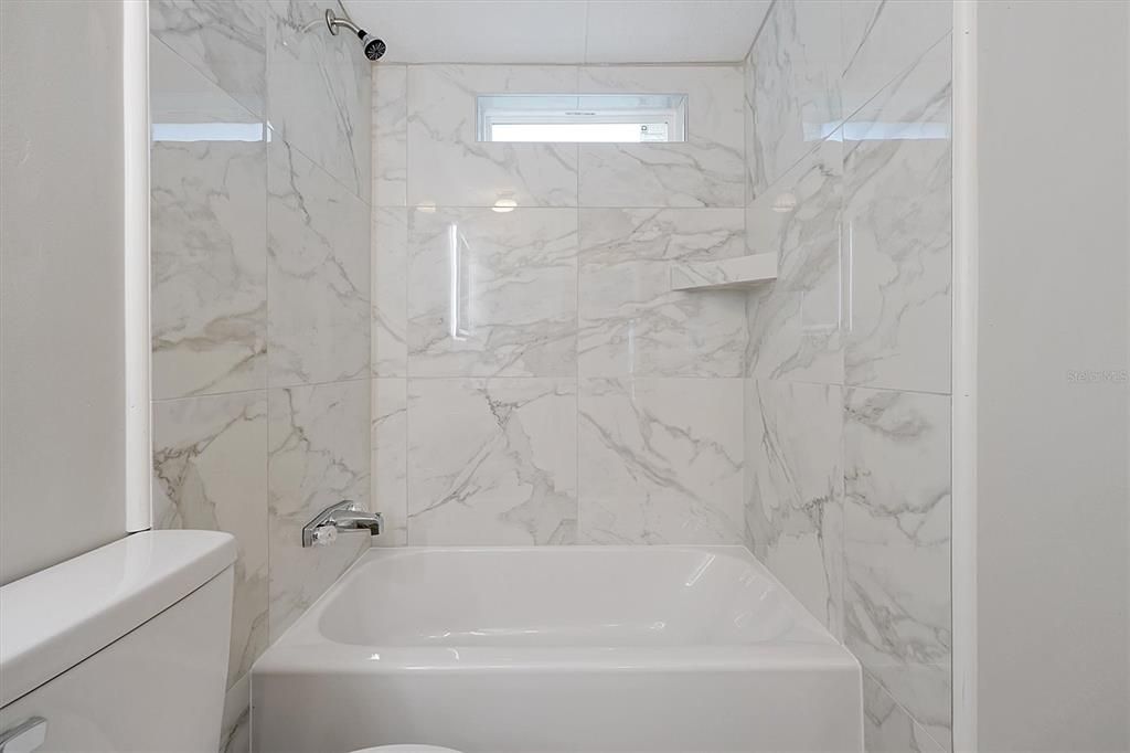 For Sale: $415,000 (4 beds, 2 baths, 1809 Square Feet)