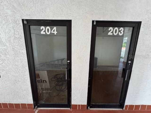 На продажу: $14,560 (0 спален, 0 ванн, 1040 Квадратных фут)